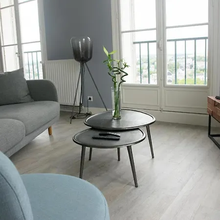 15eme Droite - Tour Perret - Centre-ville - 4 Etoiles