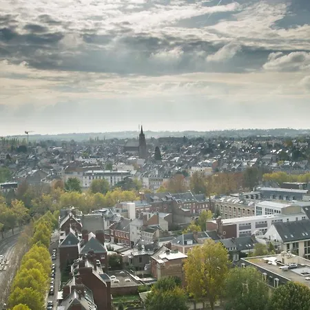 15eme Droite - Tour Perret - Centre-ville - 4 Etoiles