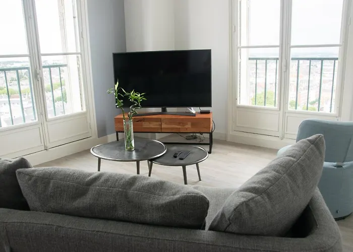 15eme Droite - Tour Perret - Centre-ville - 4 Etoiles Oda ve Kahvaltı